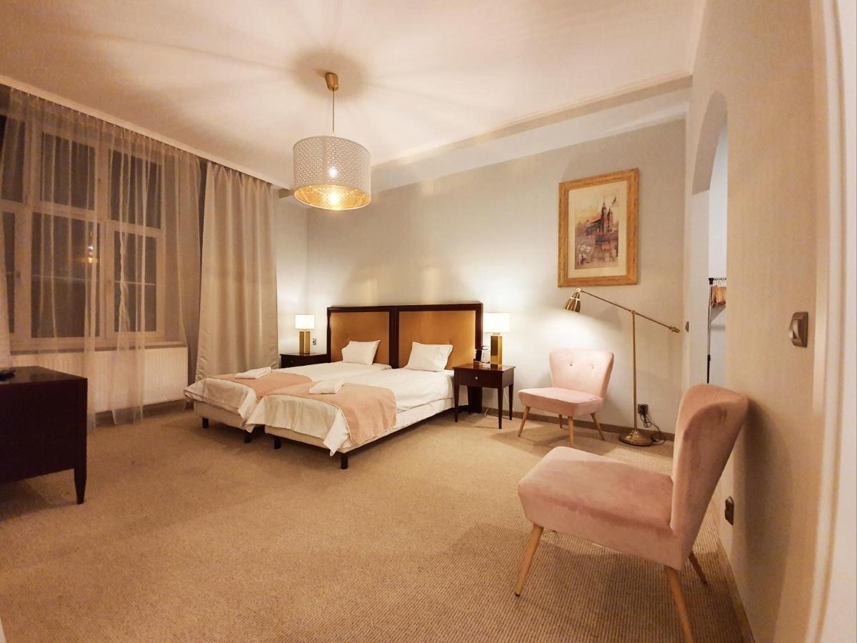 Holiday Suites Cracow Krakow Dış mekan fotoğraf