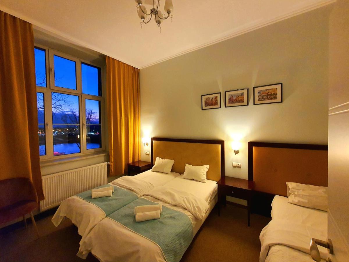 Holiday Suites Cracow Krakow Dış mekan fotoğraf