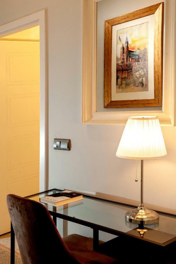 Holiday Suites Cracow Krakow Dış mekan fotoğraf